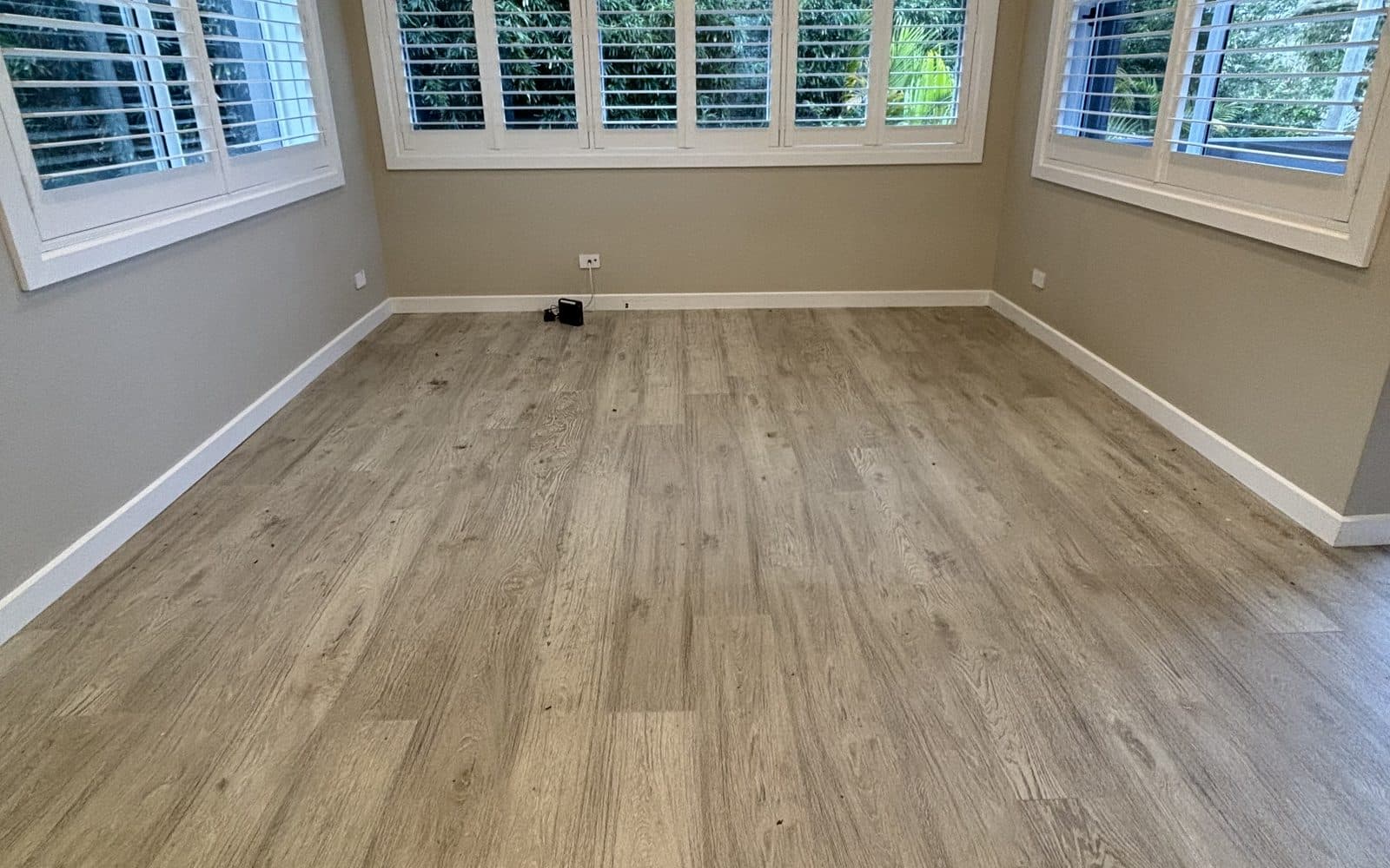 Empty room cleaned for an end of lease bond inspection in Sydney